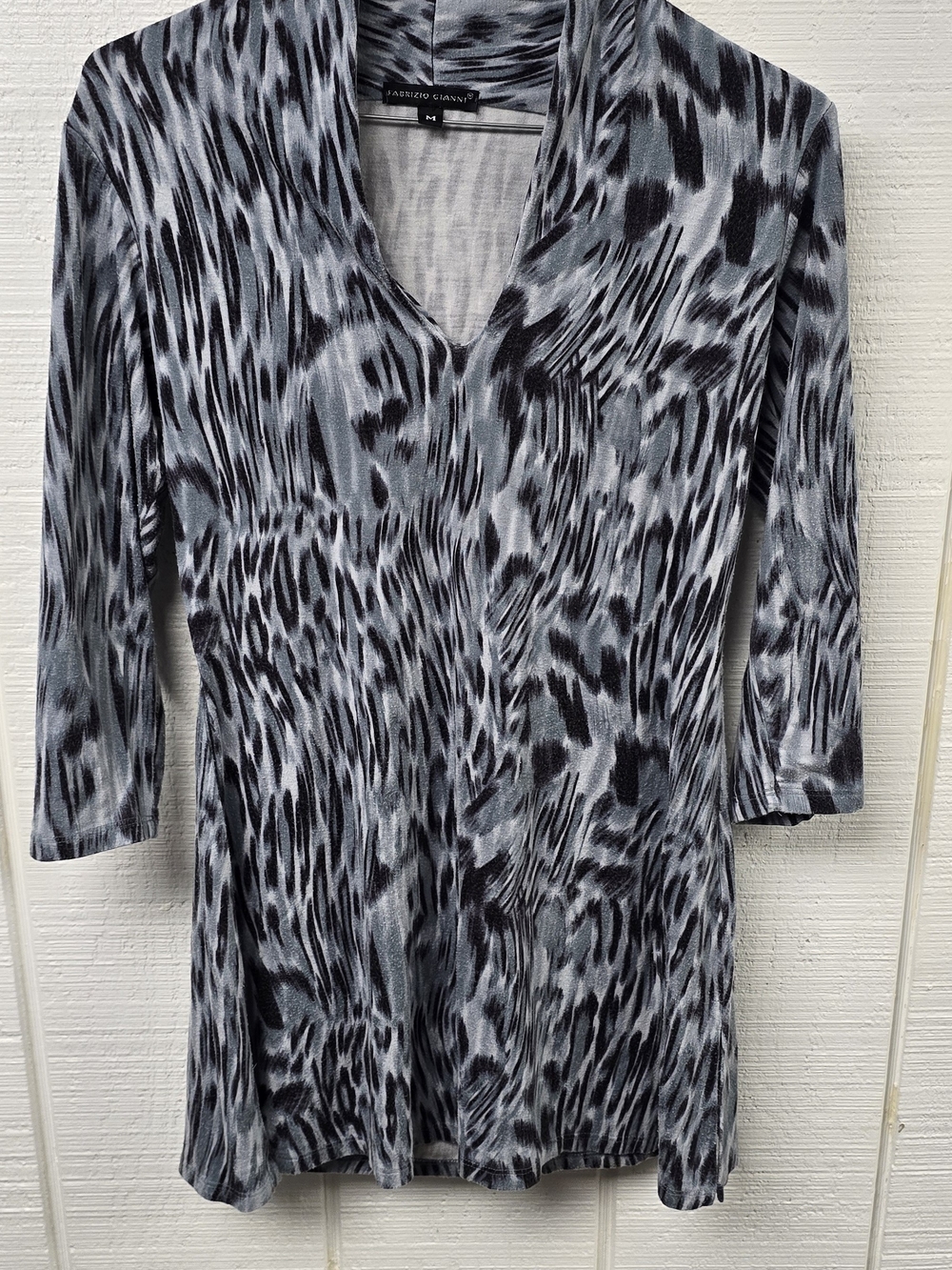 Fabrizio Gianni Italy Luxury Tunic Blouse M Slinky Knit Abstract Animal Print - Picture 2 of 8